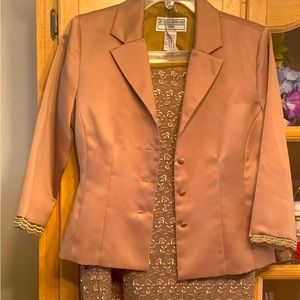 Jessica Howard 2 piece jacket and skirt